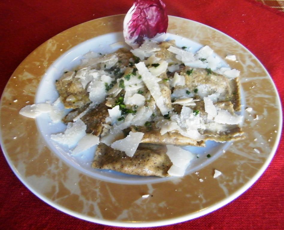 Albergo Ristorante Macugnaga Exteriör bild