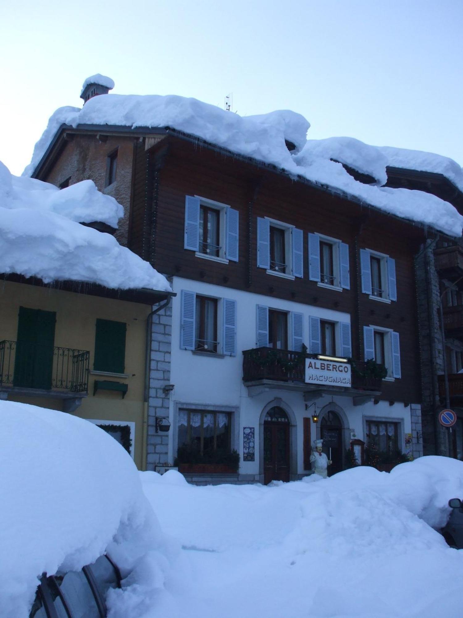 Albergo Ristorante Macugnaga Exteriör bild